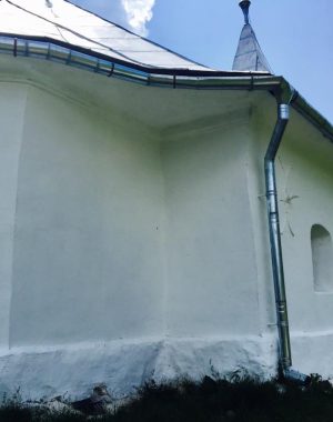 biserica-poieni-16