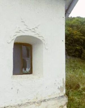 biserica-poieni-4
